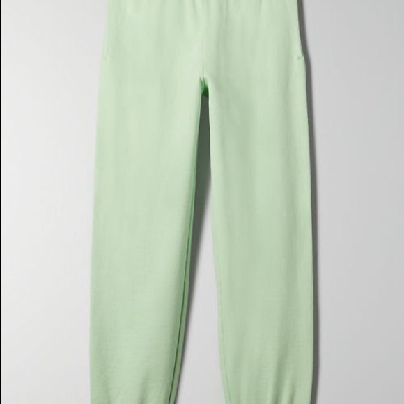 NWT ARITZIA Tna
EXTRA FLEECE MEGA SWEATPANT MINT GREEN - Picture 4 of 4